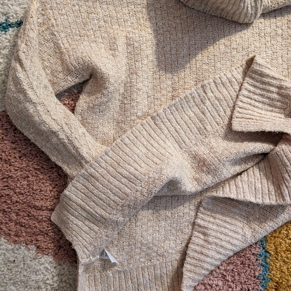 Cozy Loft Sweater - Picture 2 of 4